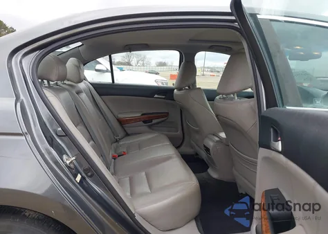 2012 Honda Accord 2.4 Ex-L z USA, uszkodzony, nr VIN 1HGCP2F87CA213593